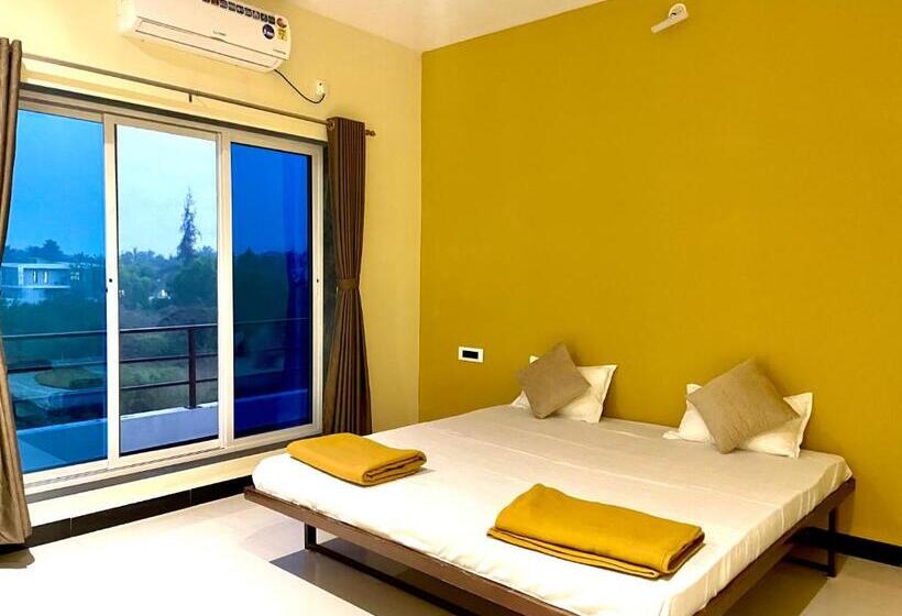 豪华房间, Scarlet Resort Alibag