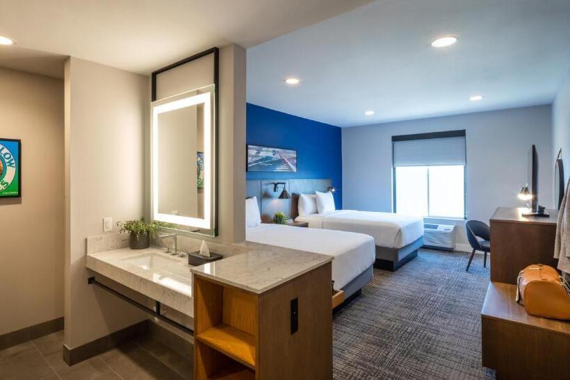 Студия Deluxe, Ayres Hotel Rialto Fontana