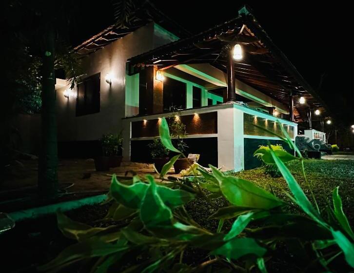 Вилла 3 Спальни, Cherai Lake Resort