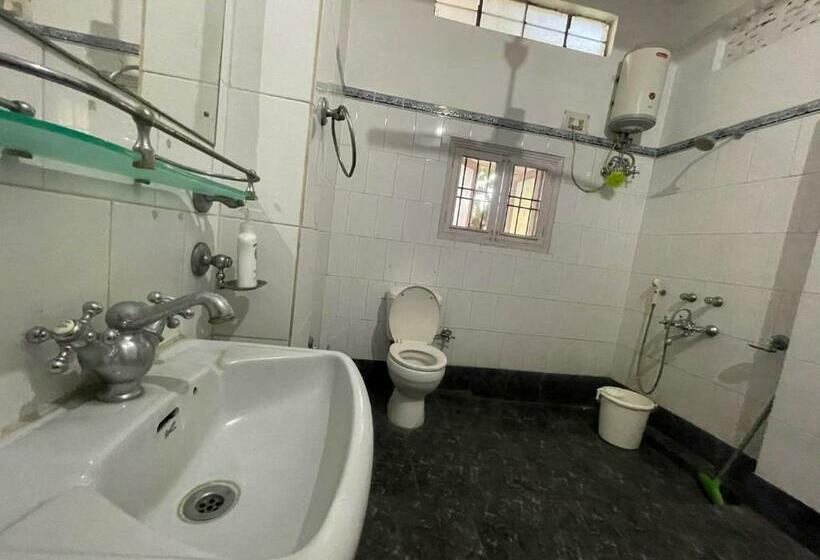 Стандартный Номер Кровать Кинг, The Choudhury Manor Homestay