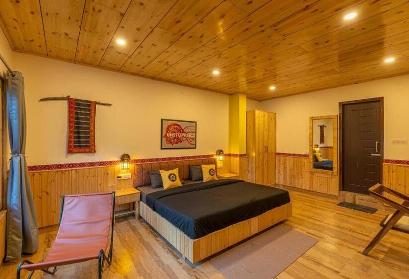 수피리어 룸, The Hosteller Tirthan Valley