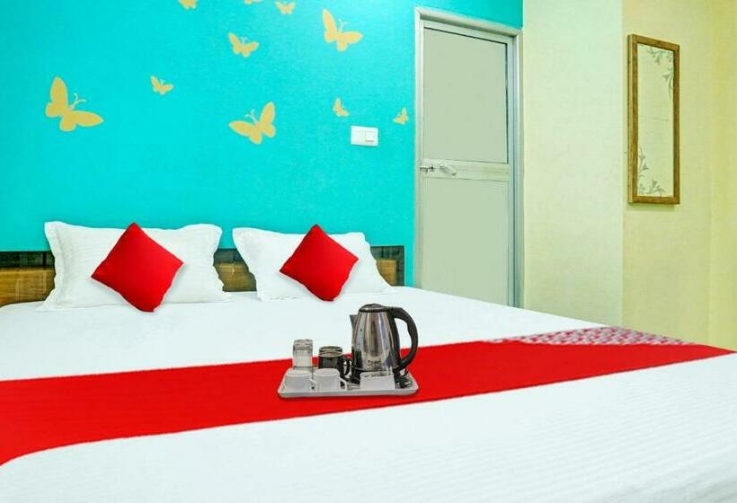 三人经典房间, Flagship Raushni Guest House