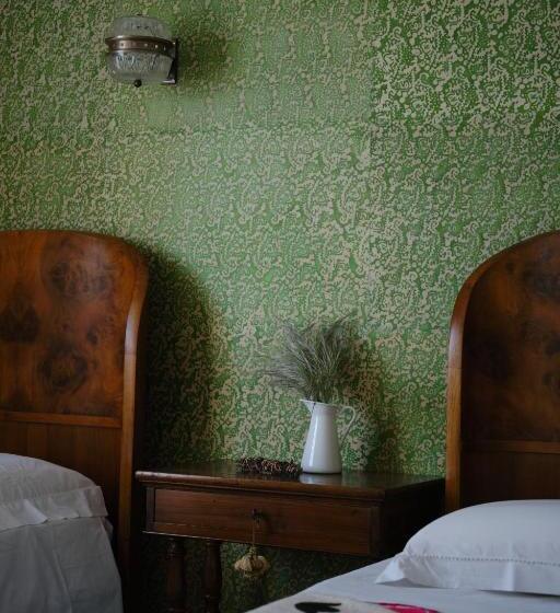 Четырехместный Номер Стандарт, Monna Terra B&b