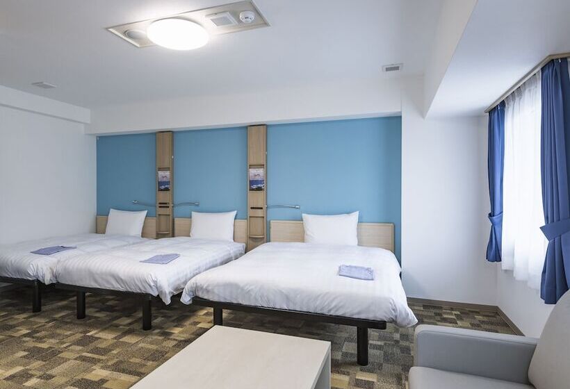 标准三人间, Toyoko Inn Naganoeki Higashiguchi