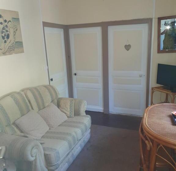 Четырехместный Номер Стандарт, Sunset House Chambres De Hotes