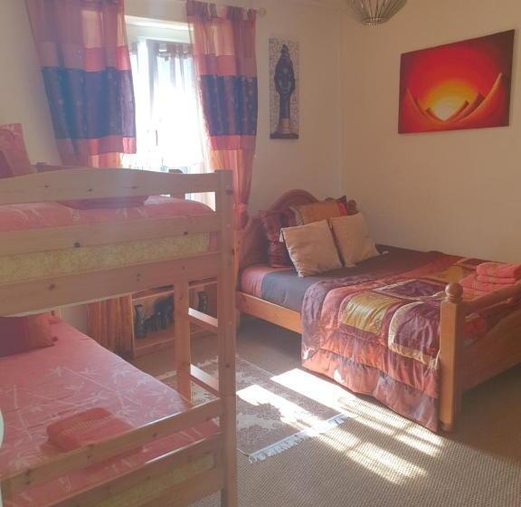 Семейный Номер, Sunset House Chambres De Hotes