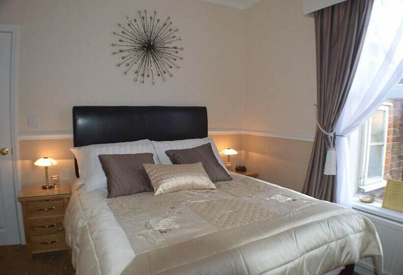 Номер Deluxe, The Shrewsbury Guest House