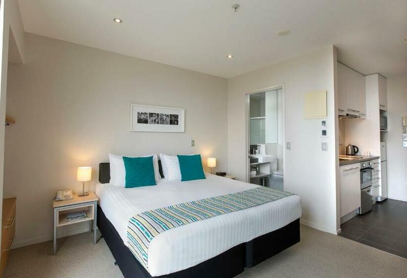 Студия Стандарт, Quest Carlaw Park Serviced Apartments