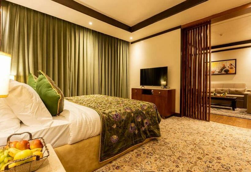 Президентский Люкс, Apple Orchard Resort & Spa