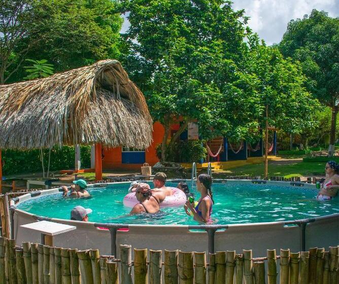 Семейный Номер, Cabañas Los Venaos