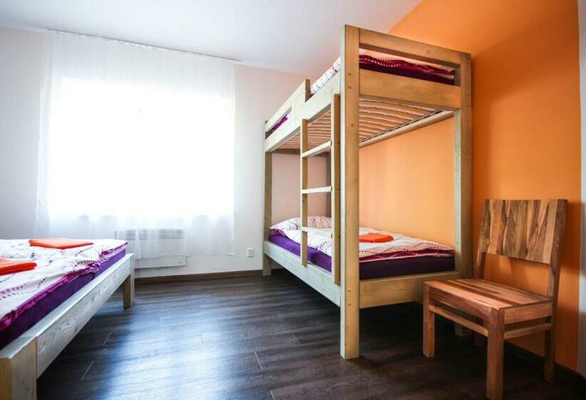 Четырехместный Номер Стандарт, Penzion Kanon