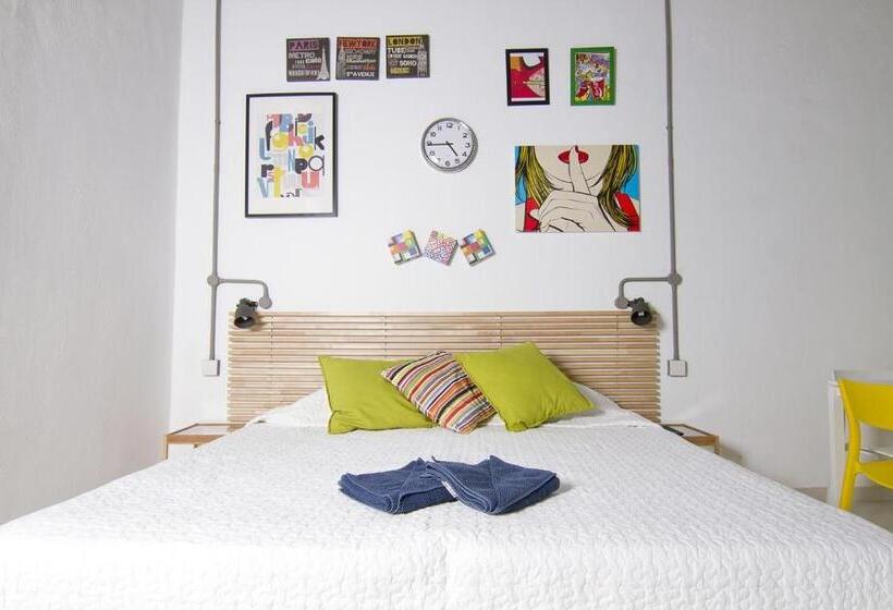 Standard Studio, Cresta Beach Studios
