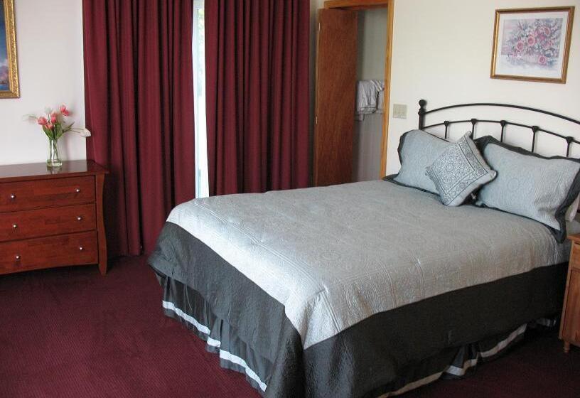 标准间, A Cambridge House Inn
