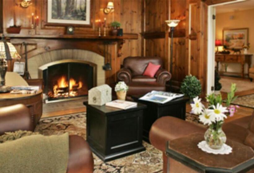 Четырехместный Номер Стандарт, Inn At Jackson