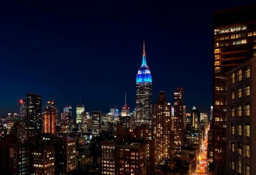스위트 도시 전망, The New York Edition