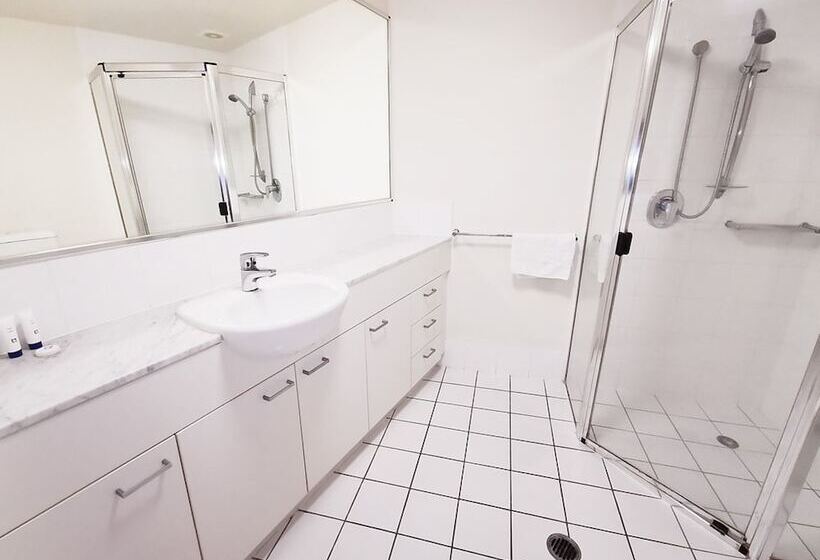 침실 2개 아파트, Inn On The Park Apartments