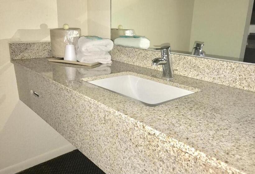 스탠다드 룸, Budget Host Inn Florida City