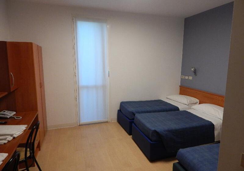 스탠다드 트리플 룸, Excel Residence Next