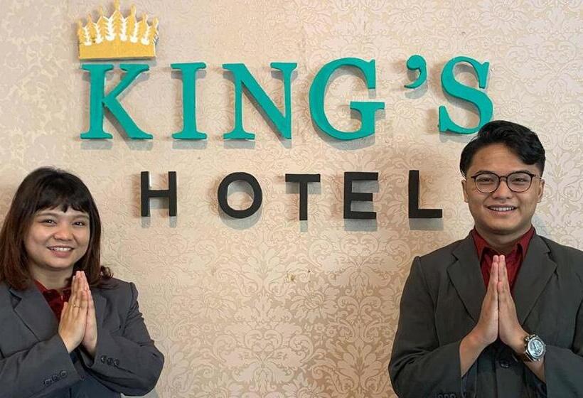 اتاق لوکس با چشم‌انداز شهر, King S Hotel Nagoya Batam