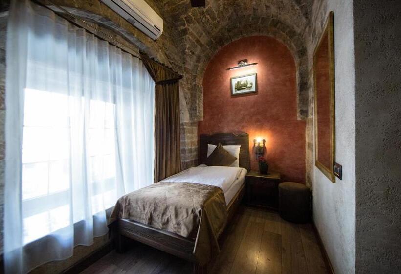 اتاق استاندارد یک نفره, Passage Boutique