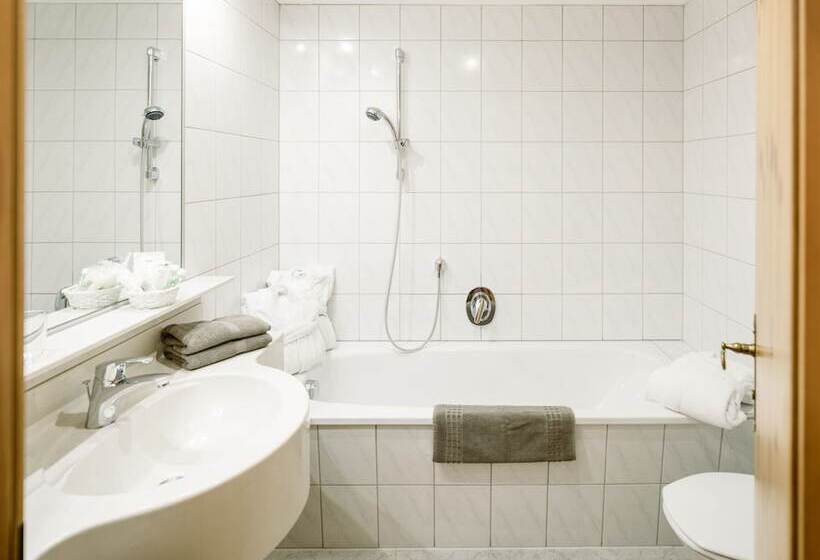 דירת שני חדרים, Appartements Spullersee