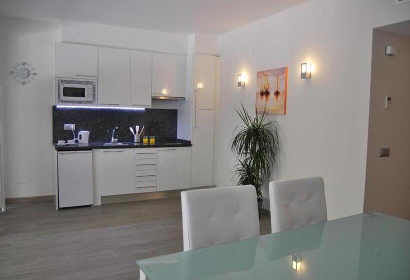 Апартаменты Deluxe 1 Спальня, Bluesea Dimona Suites
