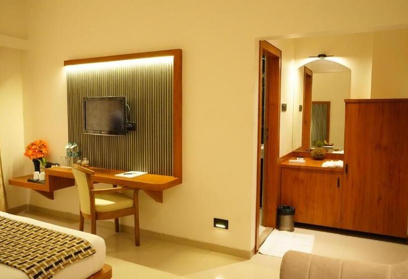 Номер Стандарт Трехместный, Ganpati Palace Shirdi Newly Renovated