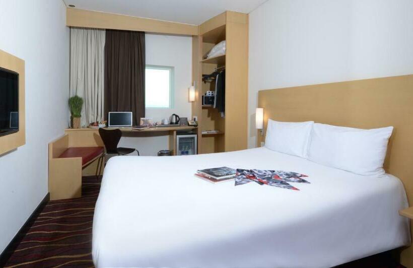 سوییت, Ibis Seef Manama