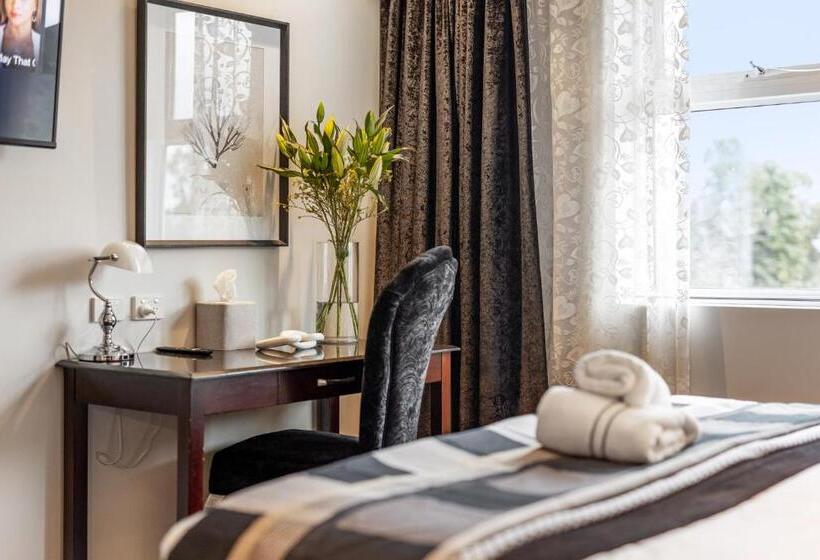 이그제큐티브 스위트 킹침대, International Hotel Wagga Wagga