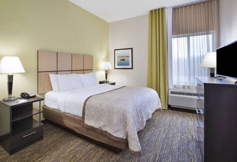 适合残疾人士使用的套间, Candlewood Suites Morgantown Univ West Virginia, An Ihg