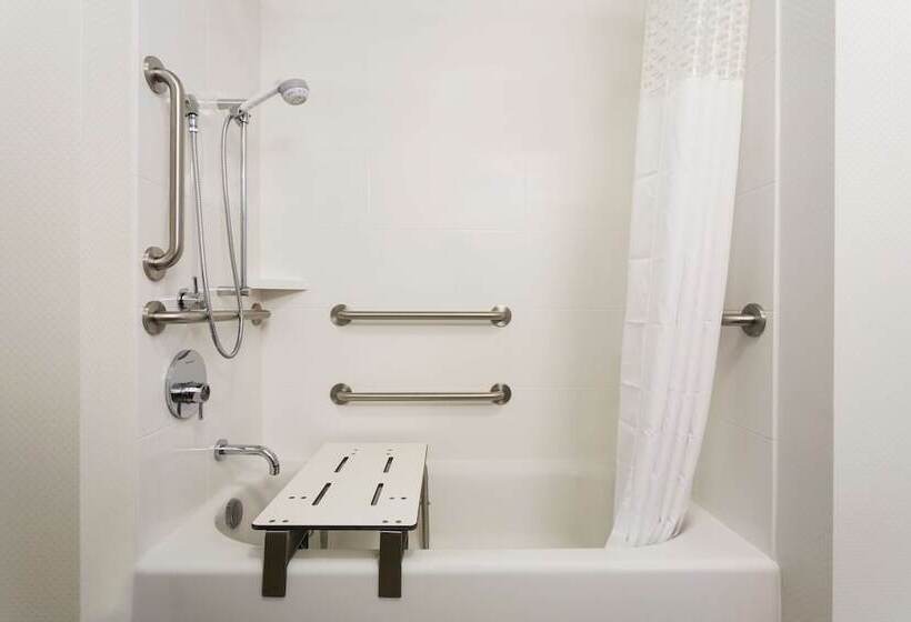 Номер Стандарт Кровать Кинг Адаптированный для Инвалидов, Hampton Inn Kennewick At Southridge