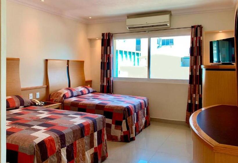 Quarto Estandar 2 Camas Casal, Nilo
