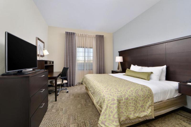 Номер Стандарт, Staybridge Suites Rochester, An Ihg