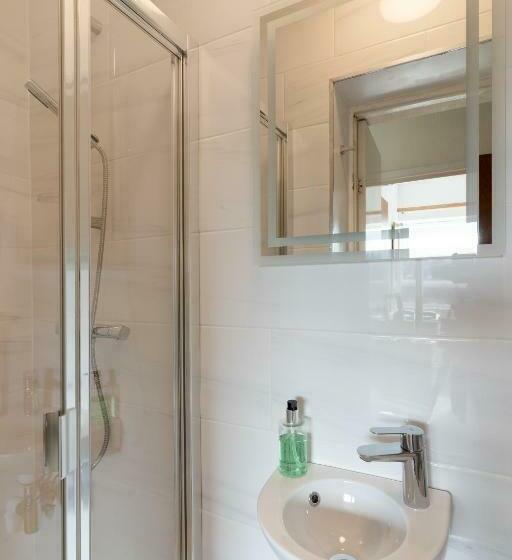 Полулюкс Вид на Море, Torland Seafront Hotel   Free Parking, Wi Fi, All Rooms En Suite