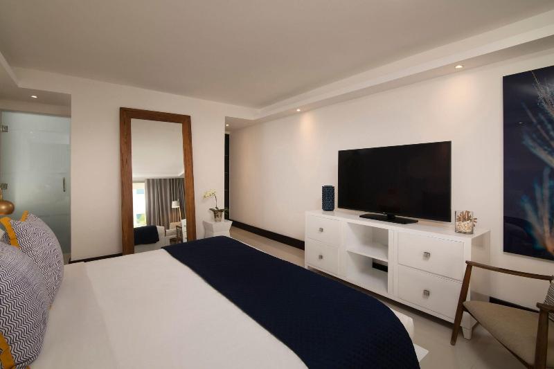 Люкс Вид на Море, The Ocean Club, A Luxury Collection Resort, Costa Norte
