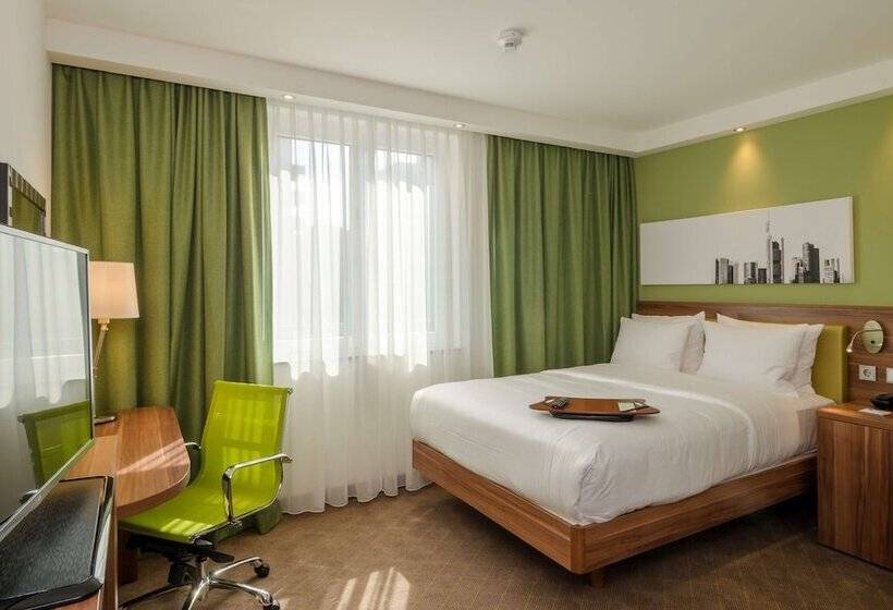 اتاق استاندارد, Hampton By Hilton Frankfurt City Centre