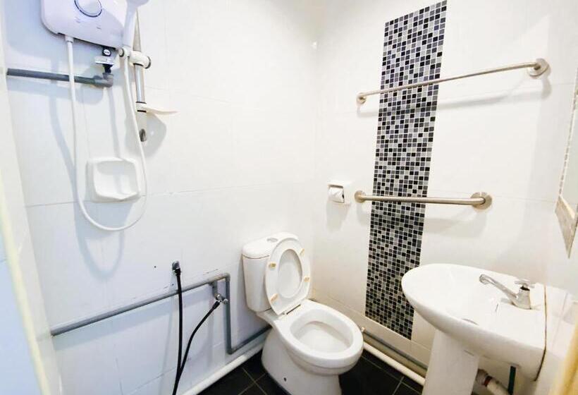 Семейный Номер, Sun Inns Hotel Cheras