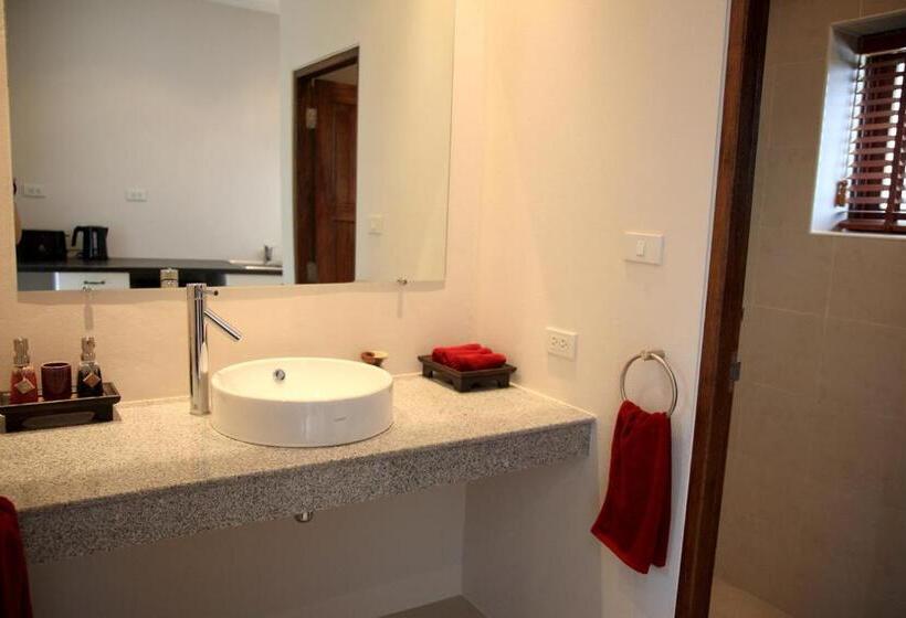 Студия Deluxe, Koh Phangan Pavilions Serviced Apartments