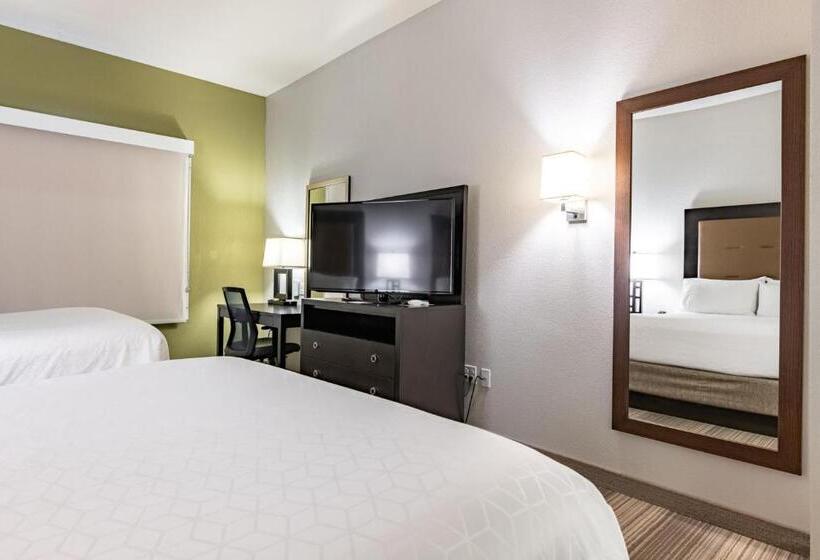 Люкс Адаптированный для Инвалидов, Holiday Inn Express & Suites New Martinsville, An Ihg