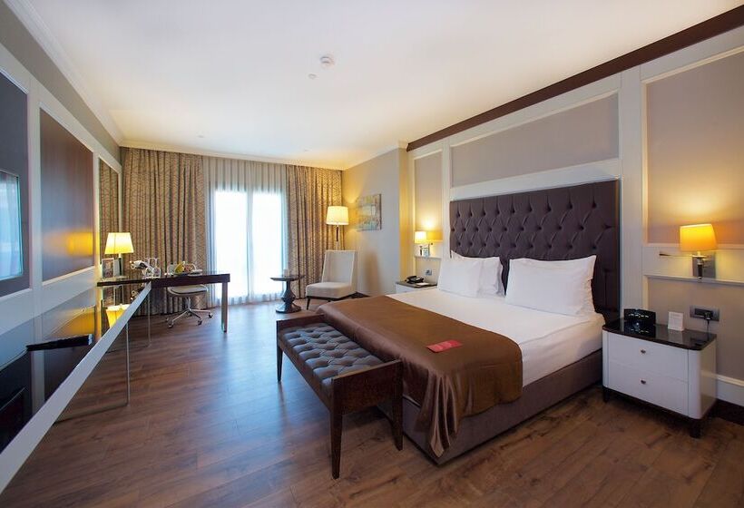 Deluxe Room, Ramada By Wyndham Istanbul Merter