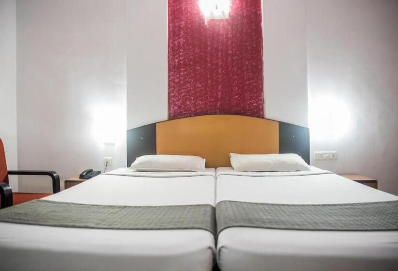 Номер Superior Одноместный, Super Townhouse Margao Near Railway Station Formerly Hotel Tanish