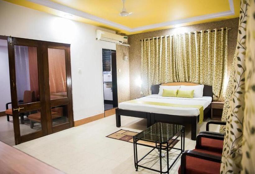 Президентский Люкс, Super Townhouse Margao Near Railway Station Formerly Hotel Tanish