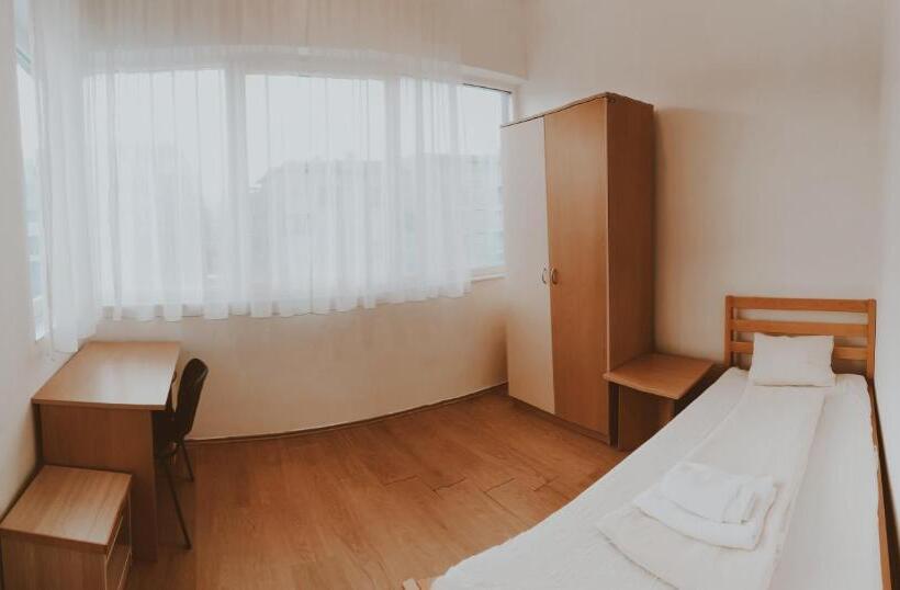 اتاق اکونومی یک تخته, Student Hotel Mostar