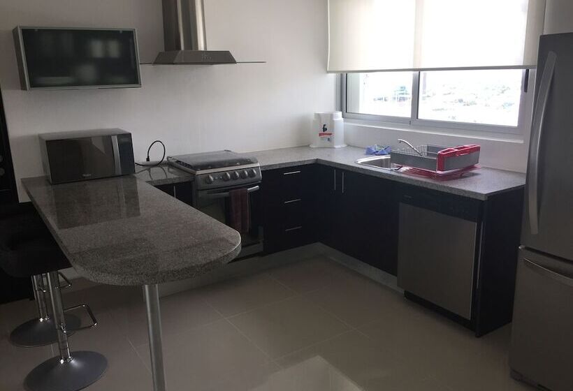 Suite Familiar 2 Quartos, Suites Malecon Cancun