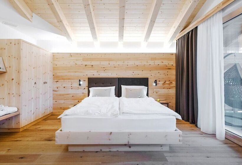 Полулюкс, Pineta Nature Resort  Wellness & Spa
