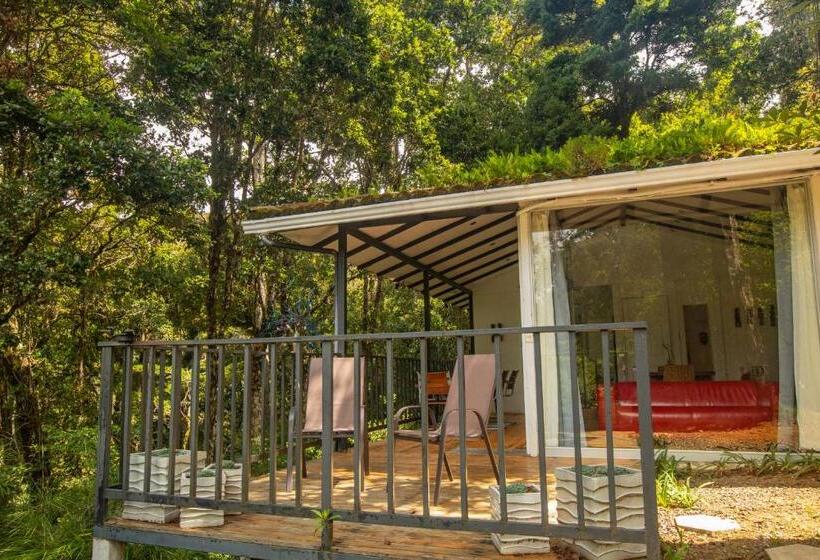 Бунгало Стандарт 2 Спальни, Dantica Cloud Forest Lodge