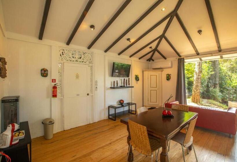 Бунгало Стандарт 2 Спальни, Dantica Cloud Forest Lodge