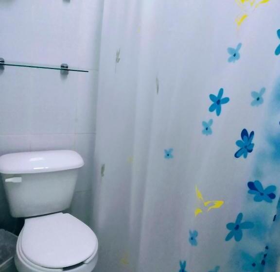 キングサイズベッドのスタンダードルーム, Casa Ixchel   450m To Downtown, Wifi, Hot Water, Ac