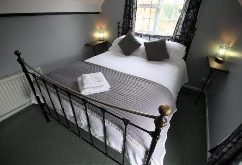 اتاق استاندارد با سرویس بهداشتی مشترک, The Carpenters Arms