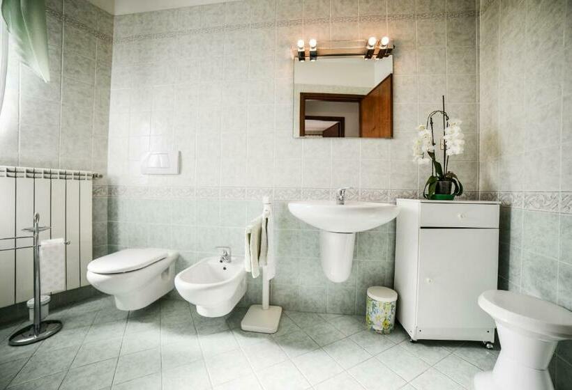 Номер Стандарт Совместная Ванная, B&b La Casa Gialla Di Luca